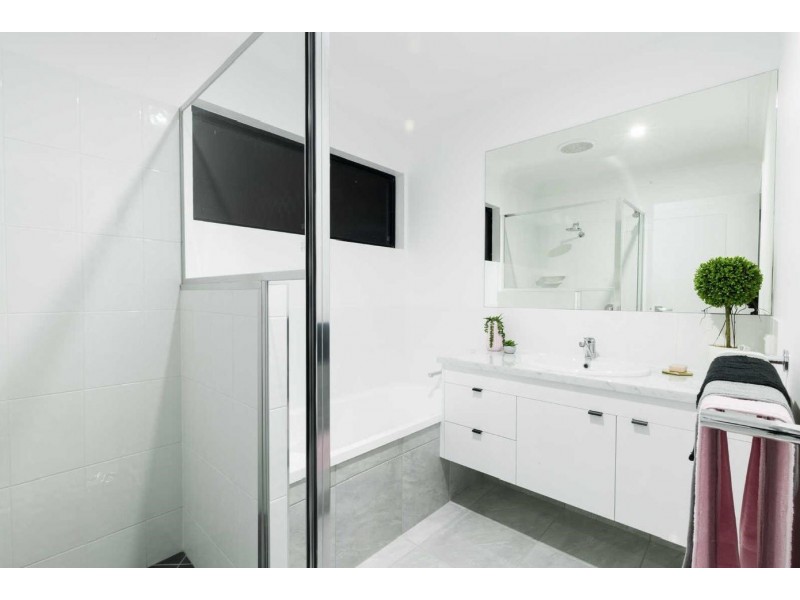 28 Beachwood Circuit, Bakers Creek QLD 4740