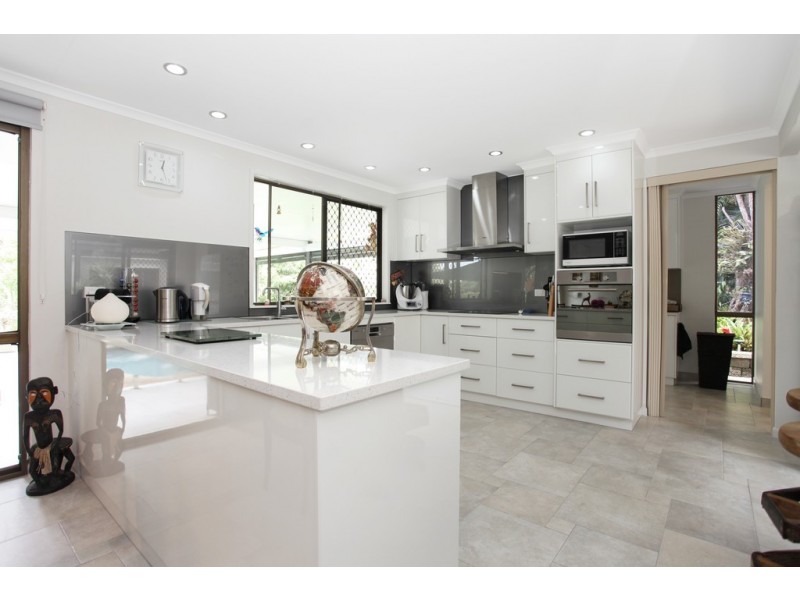 18A Rural View Drive, Rural View QLD 4740