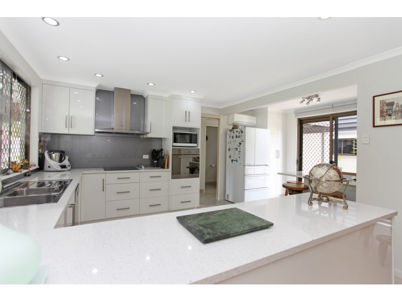 18A Rural View Drive, Rural View QLD 4740