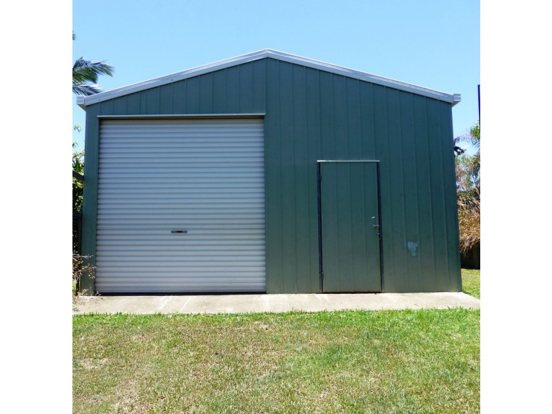 25 Sologinkins Drive, Rural View QLD 4740