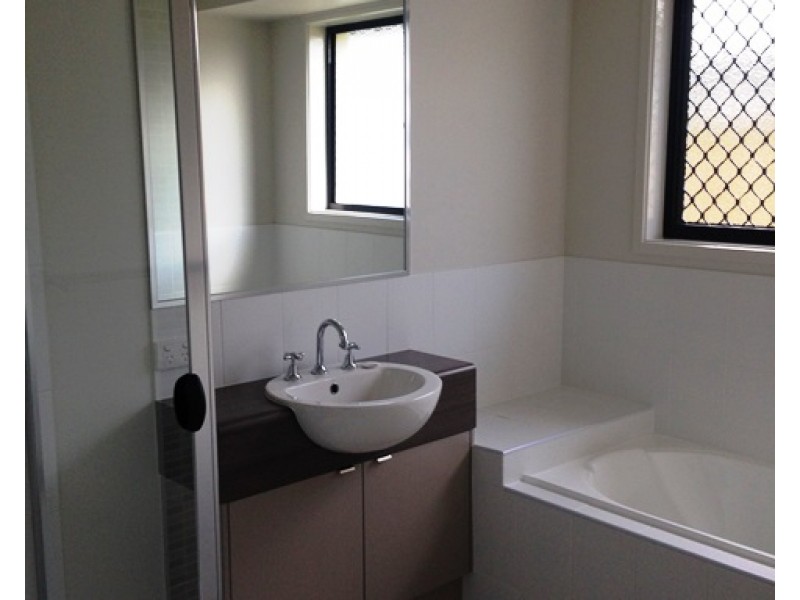 26 Esperence Avenue, Blacks Beach QLD 4740