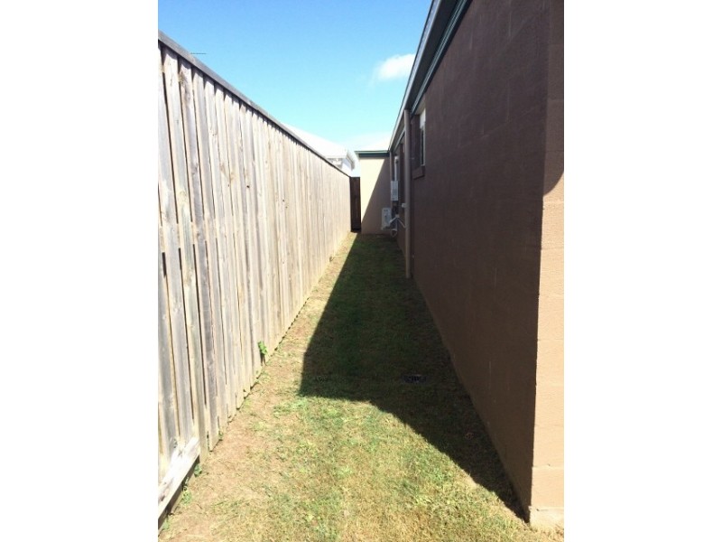 26 Trinity Parade, Blacks Beach QLD 4740