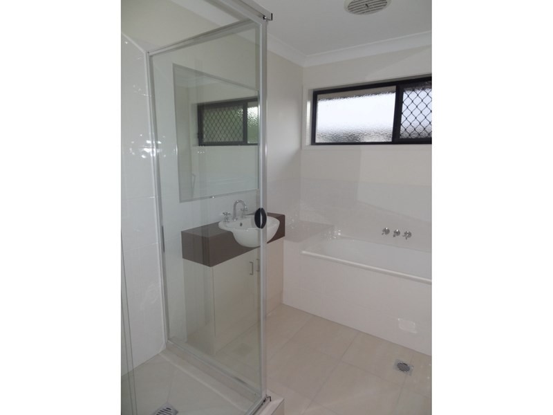 23 Scarborough Circuit, Blacks Beach QLD 4740