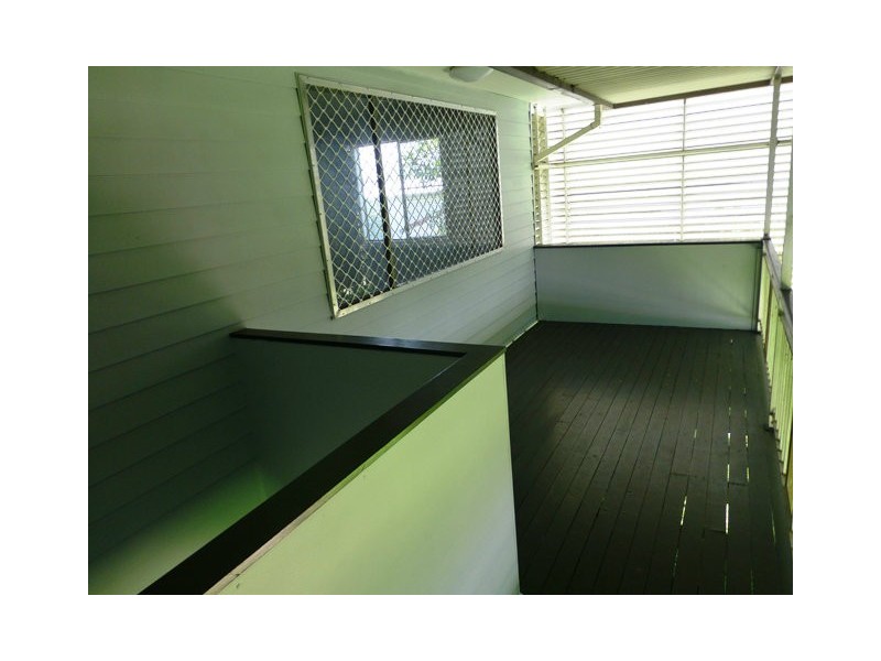 241 Bridge Road, South Mackay QLD 4740