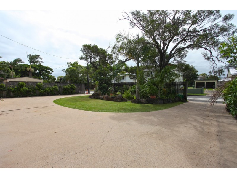 9 Gibson Street, West Mackay QLD 4740