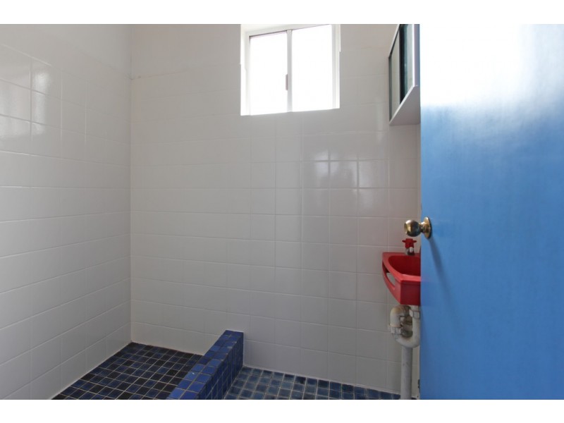 9 Gibson Street, West Mackay QLD 4740