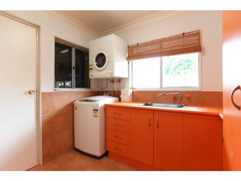 9 Gibson Street, West Mackay QLD 4740