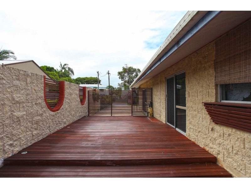 9 Gibson Street, West Mackay QLD 4740