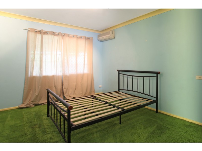 9 Gibson Street, West Mackay QLD 4740