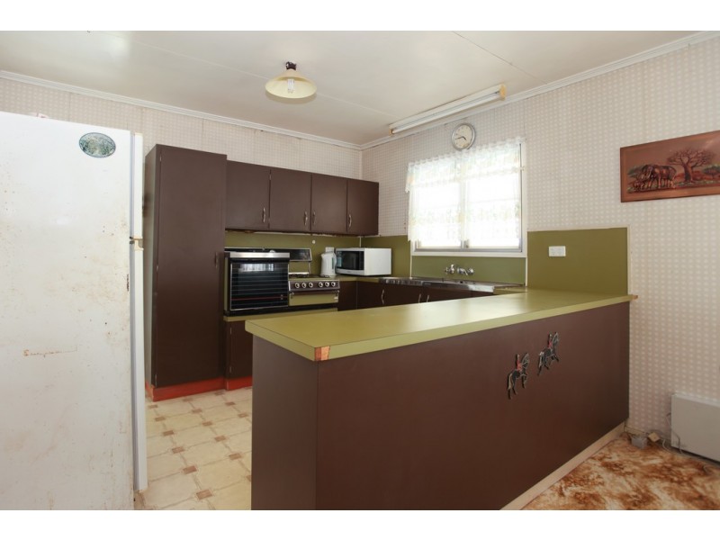 26 McKinley Street, North Mackay QLD 4740