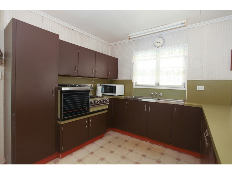 26 McKinley Street, North Mackay QLD 4740