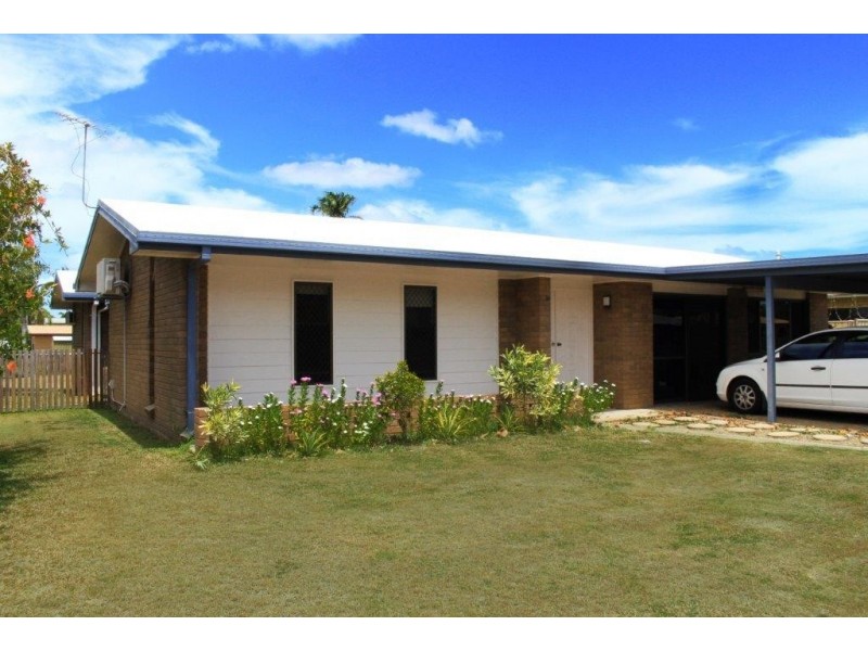 7 Downing Street, Ooralea QLD 4740
