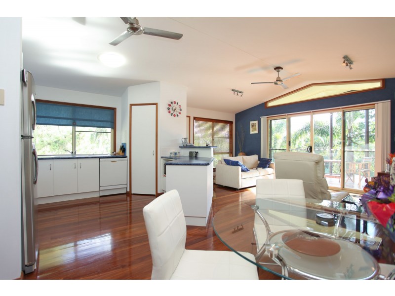 184 Shoal Point Road, Shoal Point QLD 4750