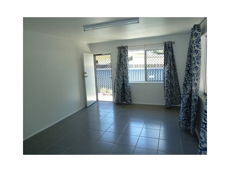42 Keswick Avenue, Slade Point QLD 4740