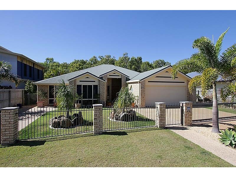 44 Starboard Circuit, Shoal Point QLD 4750