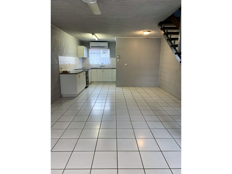 2/19 Prospect Street, Mackay QLD 4740