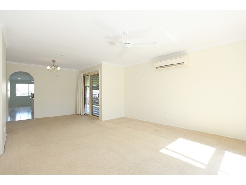 3 Davey Street, Glenella QLD 4740