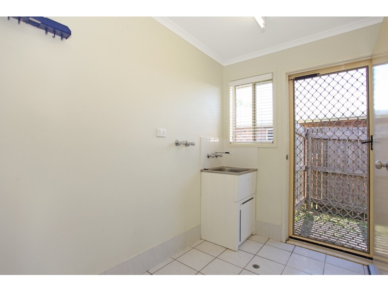 3 Davey Street, Glenella QLD 4740