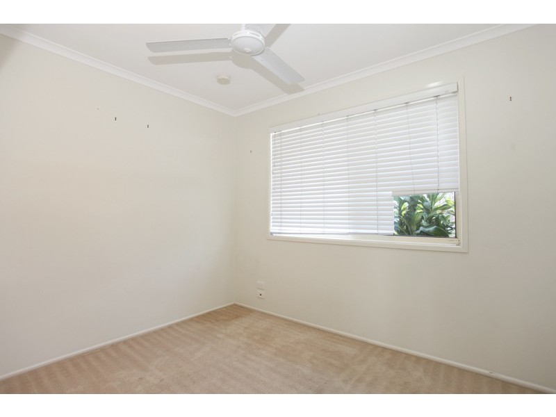 3 Davey Street, Glenella QLD 4740