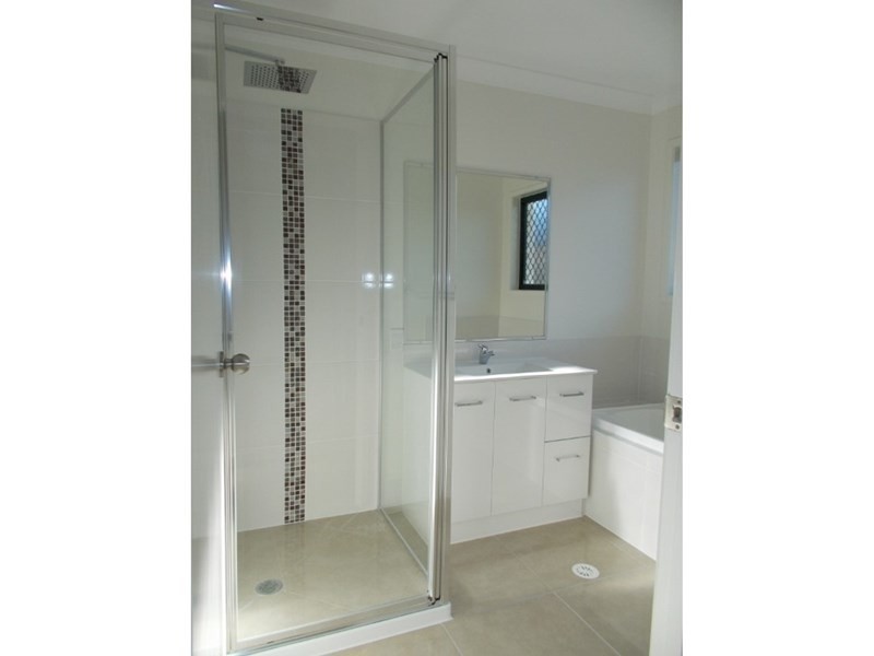 35 Trinity Parade, Blacks Beach QLD 4740