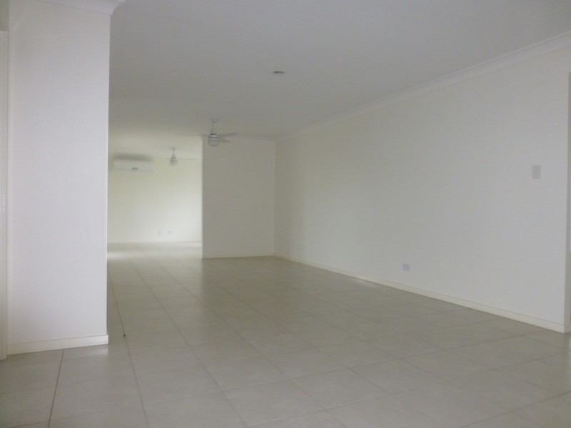 40 Trinity Parade, Blacks Beach QLD 4740