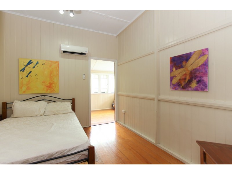 8 Lloyd Street, West Mackay QLD 4740