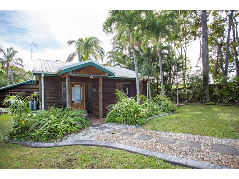 5 Mooney Court, Glenella QLD 4740