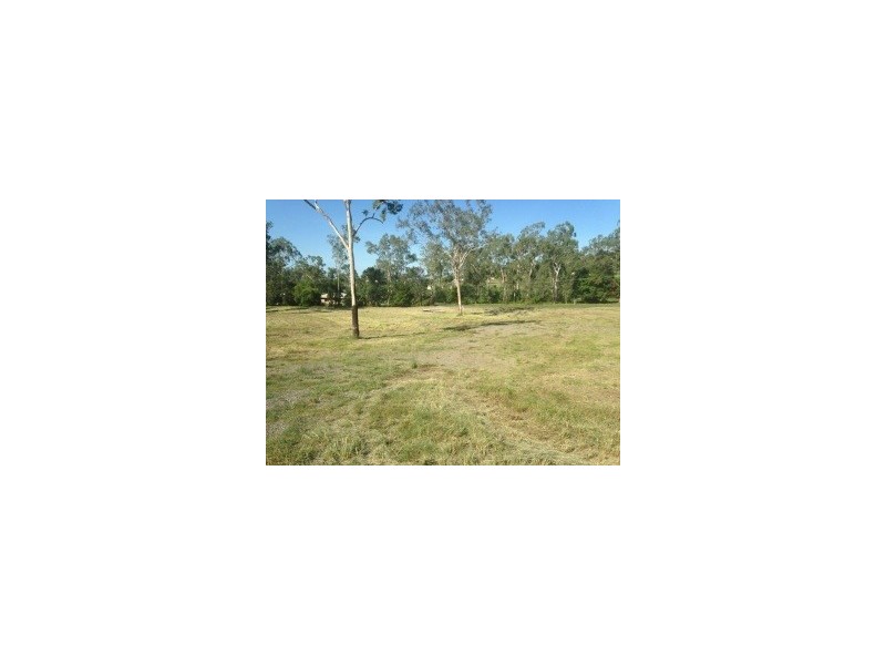 8 Austin Drive, Eton QLD 4741