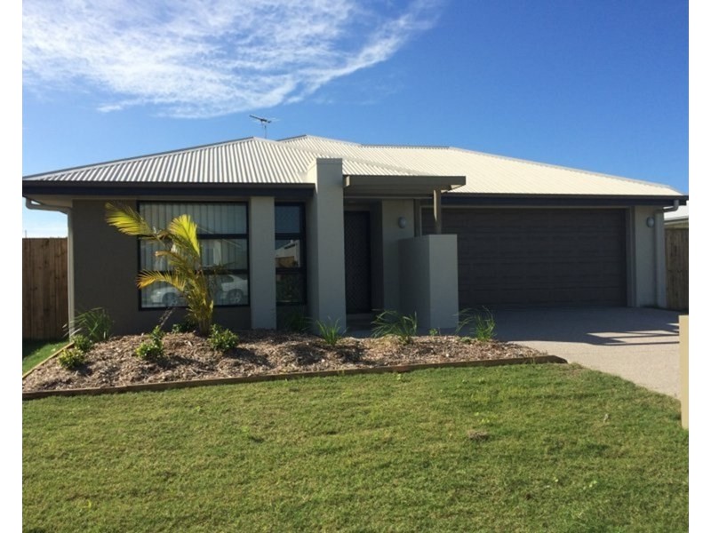 86 Schooner Avenue, Shoal Point QLD 4750