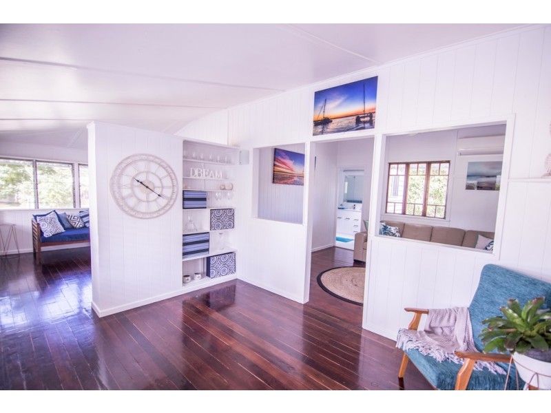 1 Heidke Street, Eimeo QLD 4740