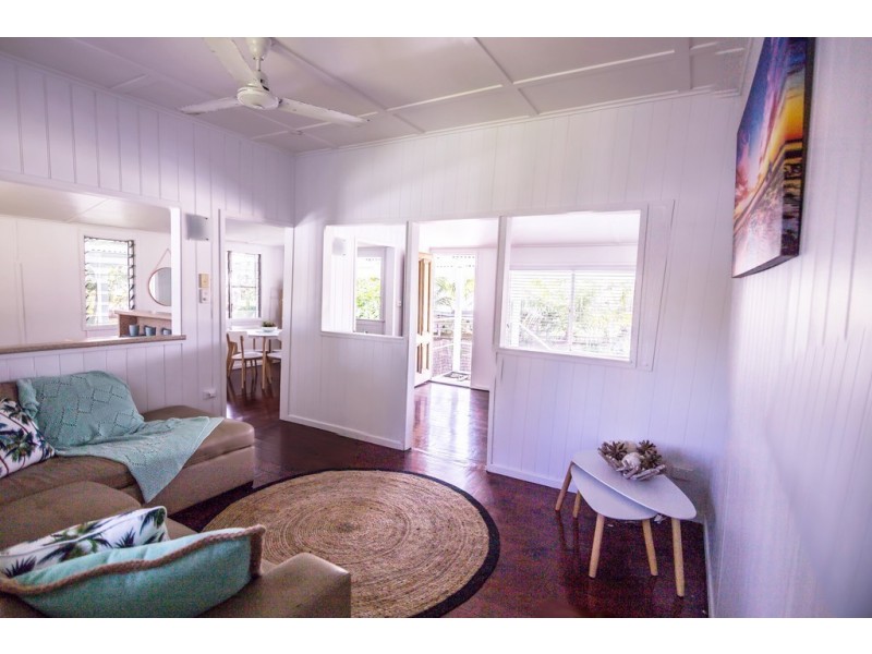 1 Heidke Street, Eimeo QLD 4740