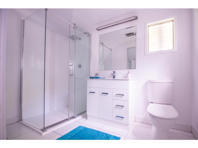 1 Heidke Street, Eimeo QLD 4740