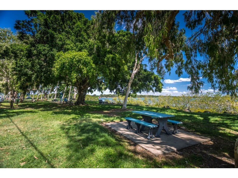 1 Heidke Street, Eimeo QLD 4740