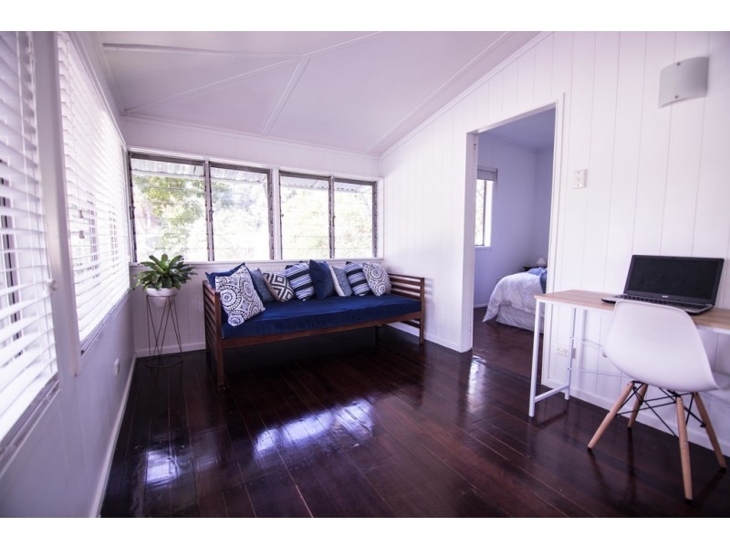 1 Heidke Street, Eimeo QLD 4740