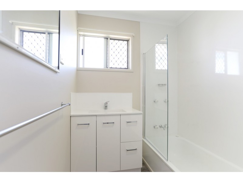 10 Jasmine Street, Andergrove QLD 4740