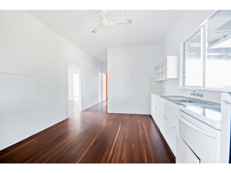 26 Perkins Street, North Mackay QLD 4740