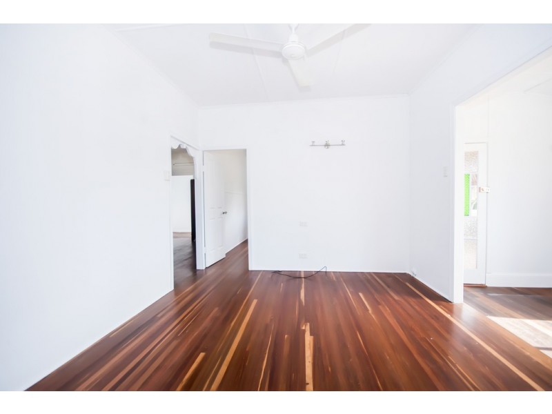 26 Perkins Street, North Mackay QLD 4740