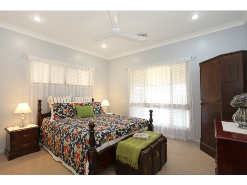 2 Stoney Creek Road, Eton QLD 4741