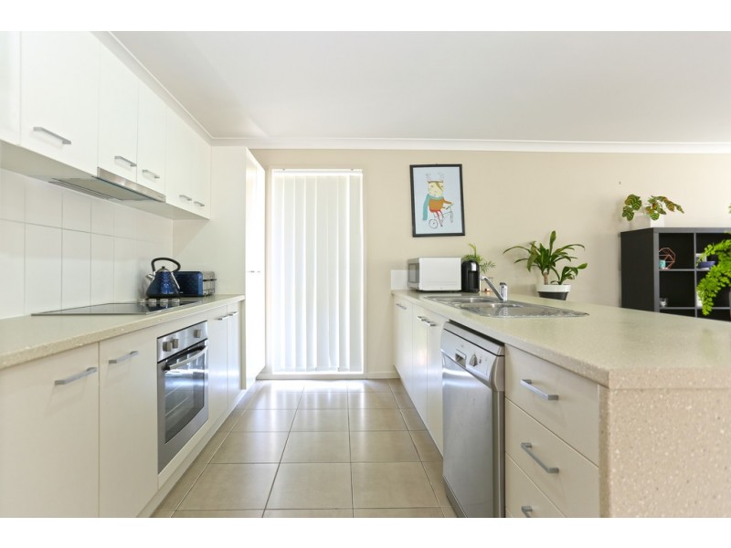 66 Dawson Boulevard, Rural View QLD 4740