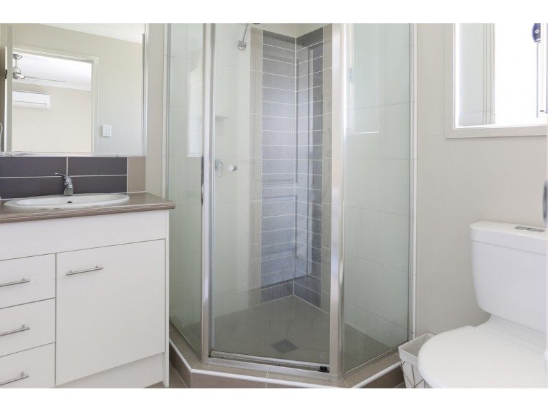 66 Dawson Boulevard, Rural View QLD 4740