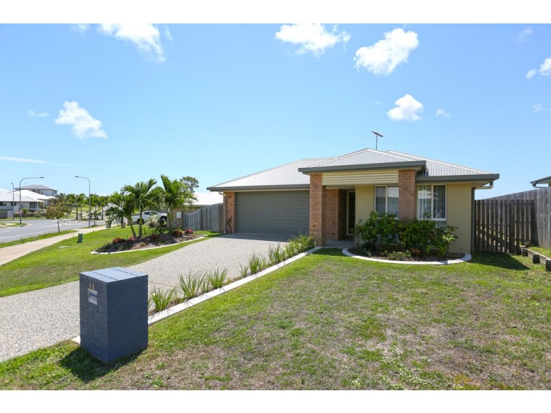 66 Dawson Boulevard, Rural View QLD 4740