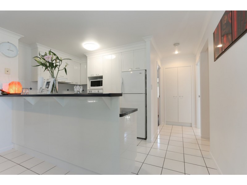 6 Helvellyn Street, Eimeo QLD 4740