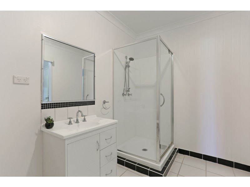 6 Helvellyn Street, Eimeo QLD 4740