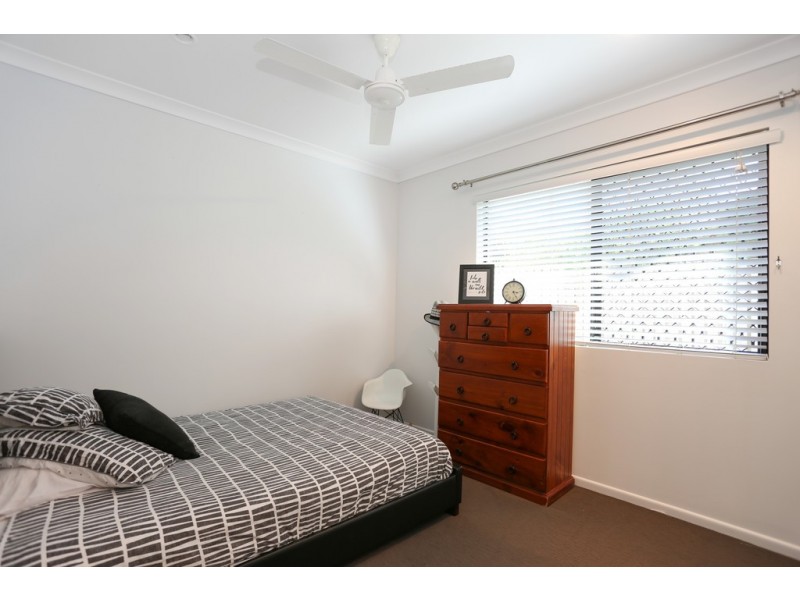 6 Helvellyn Street, Eimeo QLD 4740