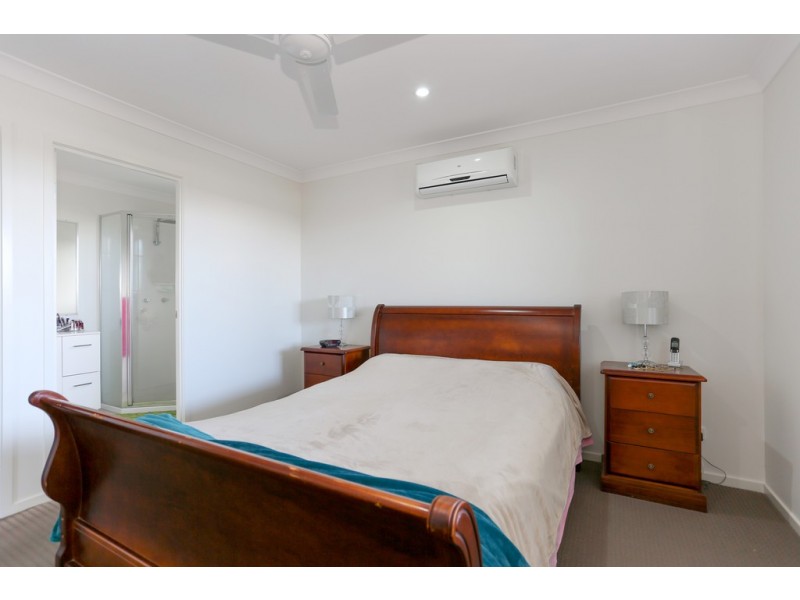 176 Whitehaven Drive, Blacks Beach QLD 4740