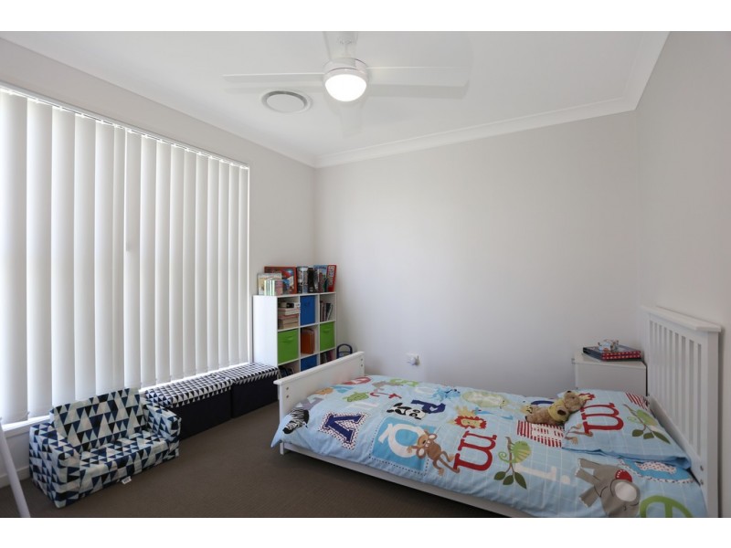 5 Elgans Parade, Eimeo QLD 4740