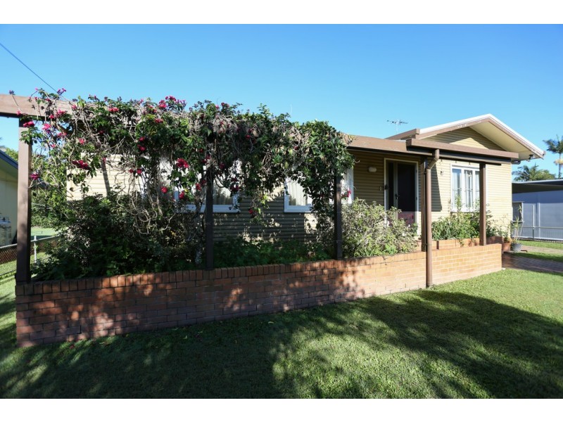 23 Mogford Street, West Mackay QLD 4740