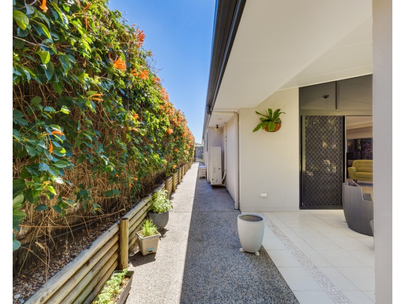 19 Botha Street, Blacks Beach QLD 4740