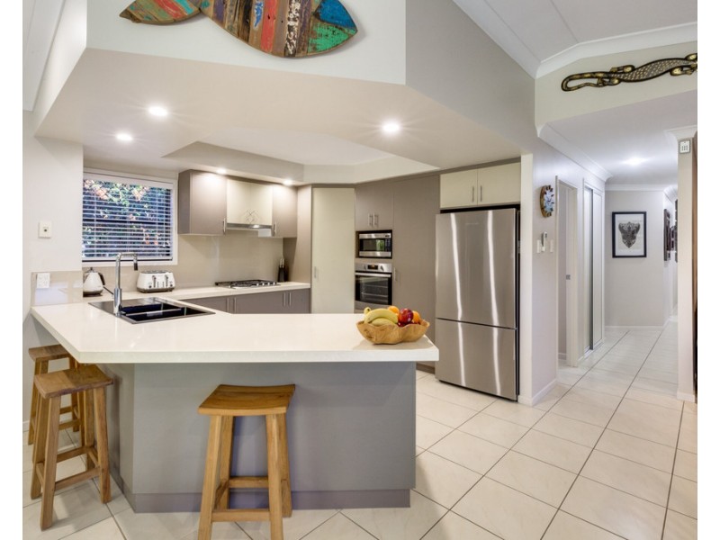 19 Botha Street, Blacks Beach QLD 4740