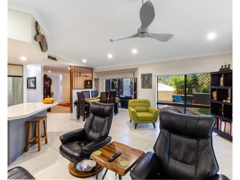 19 Botha Street, Blacks Beach QLD 4740